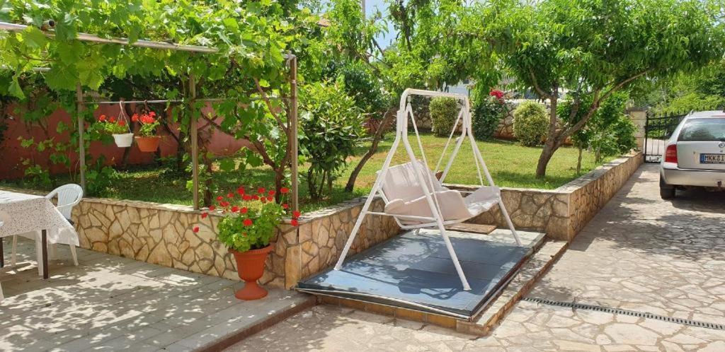 Apartments Roses Dobrinj Εξωτερικό φωτογραφία