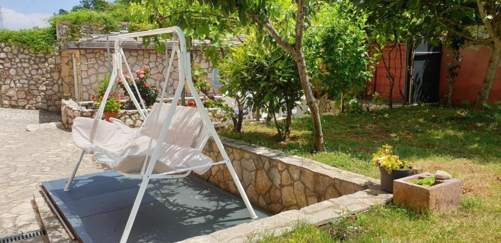 Apartments Roses Dobrinj Εξωτερικό φωτογραφία
